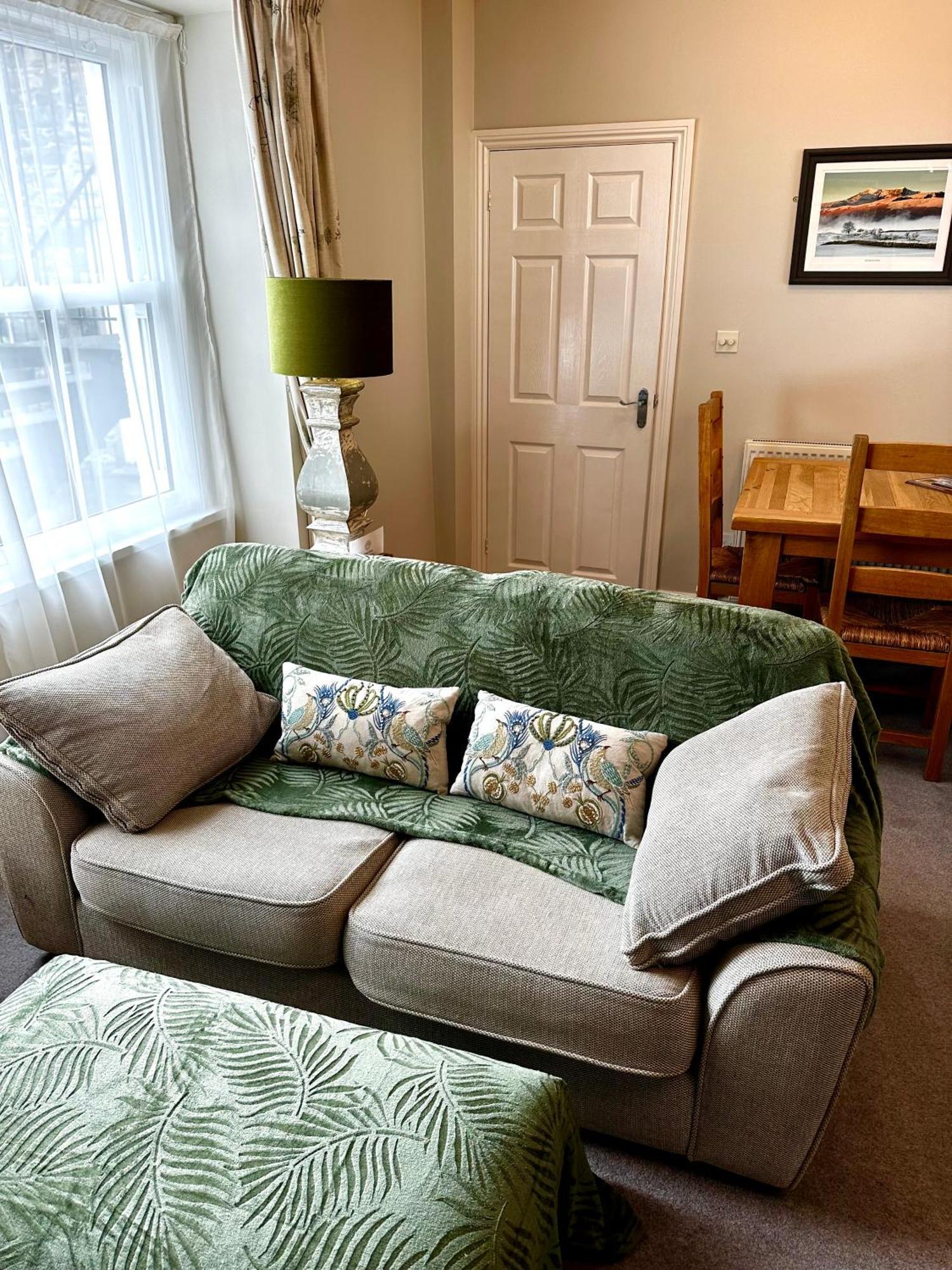 A Charming Luxury Apartment! 폴틴스케일 외부 사진